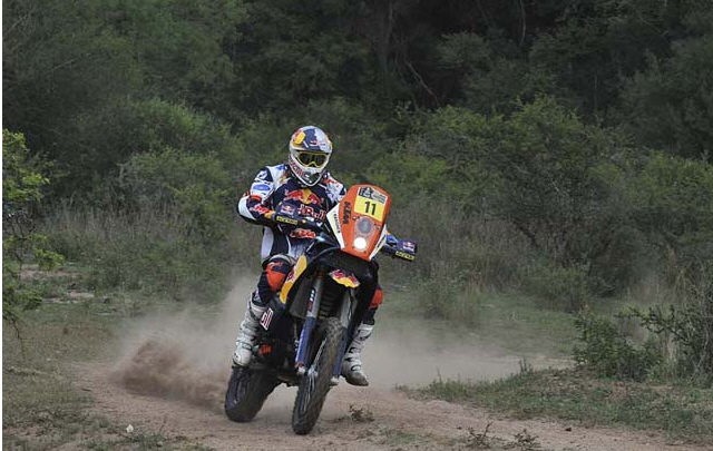 El piloto lusitano, Ruben Faria, se convirtió en el nuevo puntero.