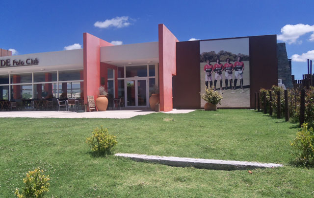 Orlando en la Estancia Grande Polo Club