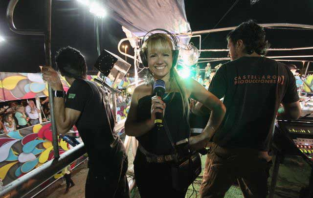 Pato Bon, desde el trío eléctrico de Jean Carlos.