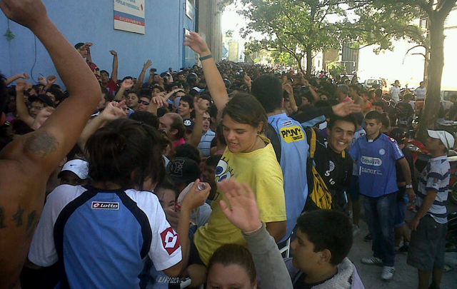 Se espera que una multitud asista al Kempes para el cotejo.