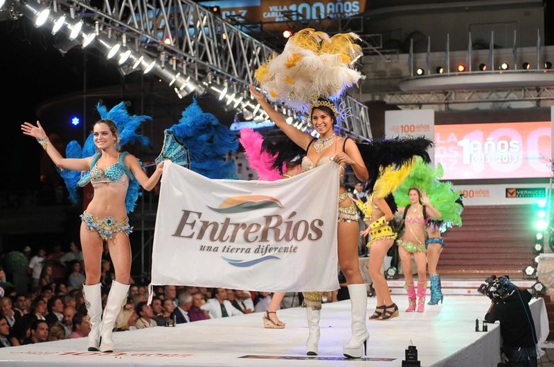 Desfile Vernucchi - Carlos Paz
