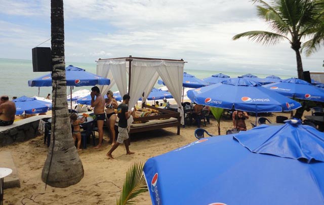 Recorrido por la costa de Arraial d’Ajuda. 