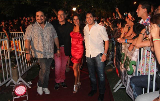 Los chicos de QV4 en la previa.