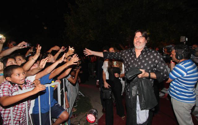 El Flaco Pailos, llega a la ceremonia.