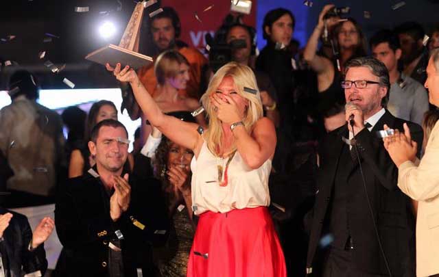 Zuliani anuncia que la ganadora del oro es Nazarena.