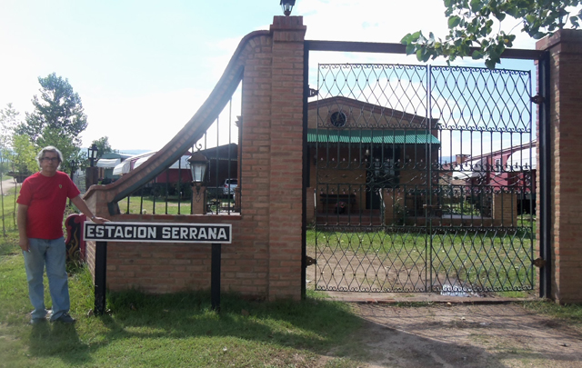 Cabañas realizadas en viejos vagones de tren.