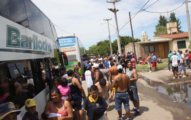 La 12 comió un asado en el club Los Andes.