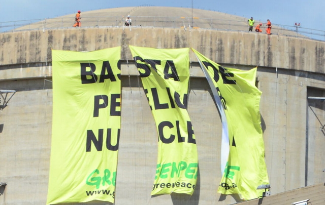 Protesta de la Central de Embalse (Prensa de Greenpeace).