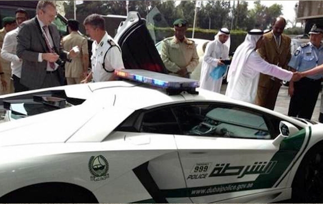 La Policía de Dubai patrullará en Lamborghini