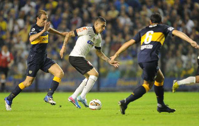 El xeneize se hizo fuerte de local y derrotó al Corinthians.