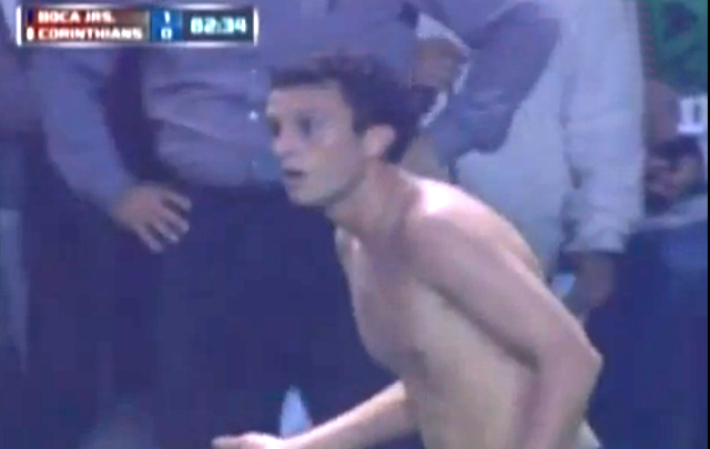 Ledesma mira sin entender nada.