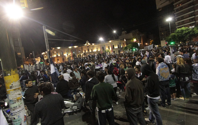 FOTO: Los festejos de Talleres en el Patio Olmos.