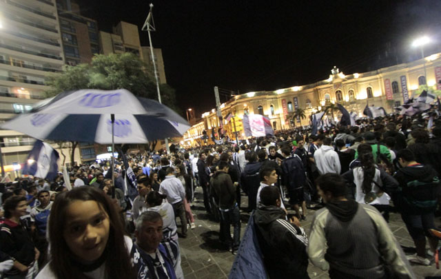 FOTO: Los festejos de Talleres en el Patio Olmos.
