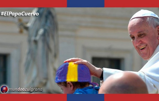 Los afiches con cargadas a Boca no se hicieron esperar.