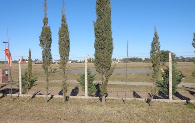 De la Sota, en el ojo de la polémica por el helipuerto en el country Riverside.
