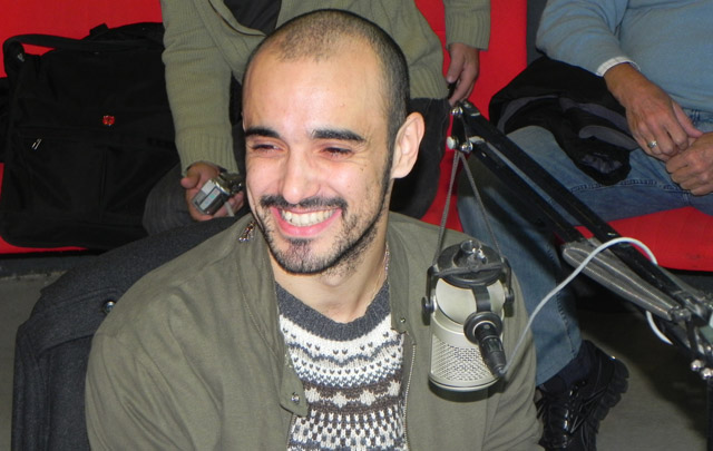 Abel Pintos en los estudios de Cadena 3.