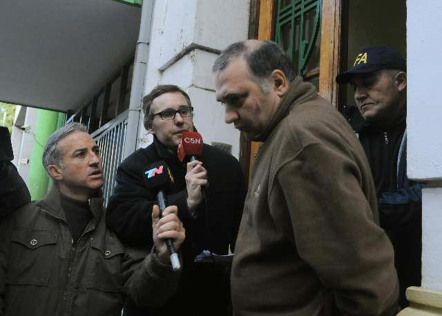 Jorge Mangeri es trasladado a los tribunales porteños.