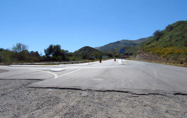 Fin del segundo tramo del Camino del Cuadrado inconcluso.