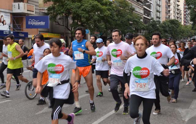 FOTO: Maratón por el aniversario de la ciudad de Córdoba