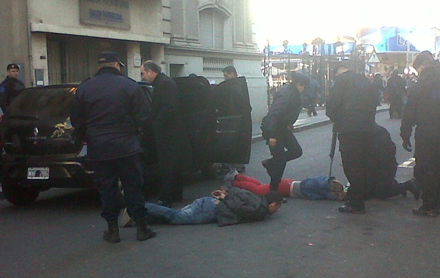 El operativo conmoción al centro santafesino.
