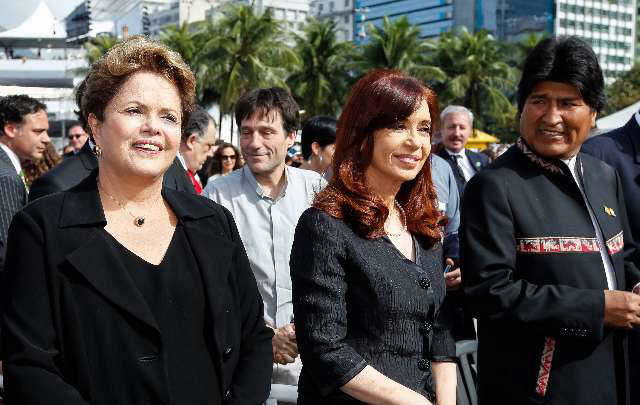 Dilma, Cristina y Evo en la misa del Papa al cierre de la JMJ.