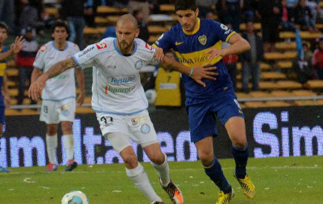El ''Pirata'' y el ''Xeneize'' se enfrentan en el estadio Kempes. 