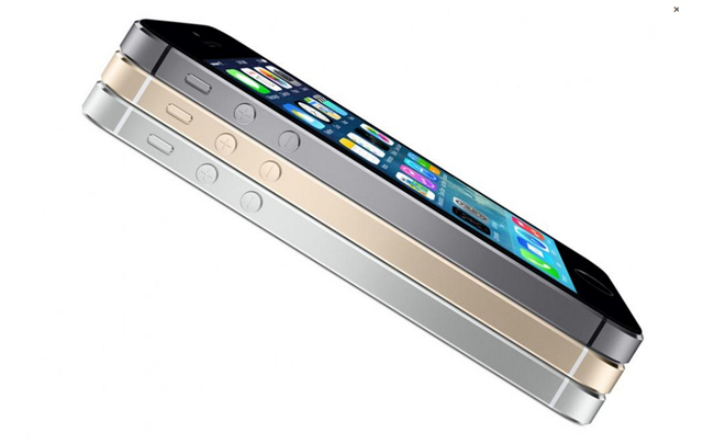 EL iPhone 5S se destaca por su color dorado