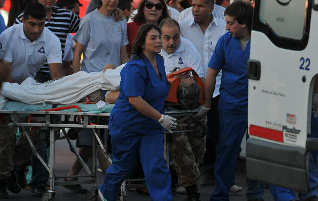 Gioja fue trasladado en helicóptero hacia el Hospital Rawson.