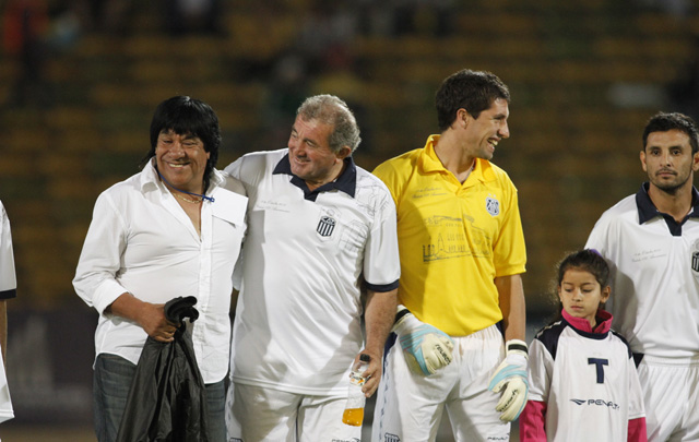 Partido de viejas estrellas de talleres