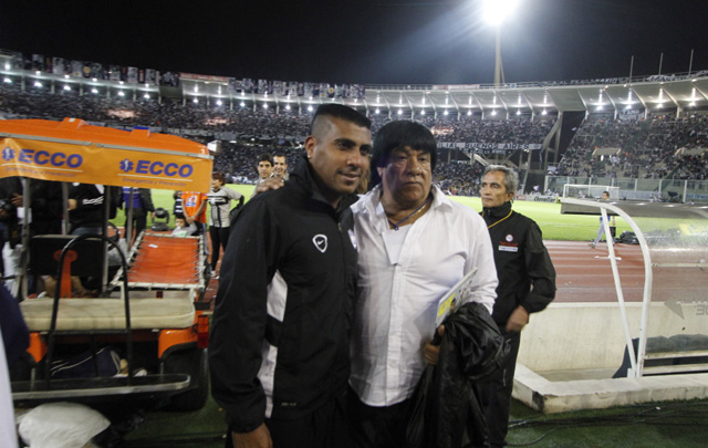 El Hacha, feliz de ver a su hijo luego de 10 meses.
