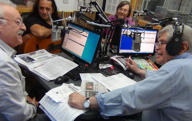 César Isella Y Omar Mollo en el estudio de Cadena 3.