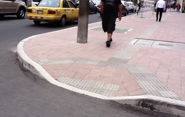 La rampa para discapacitados, en perfecto estado.