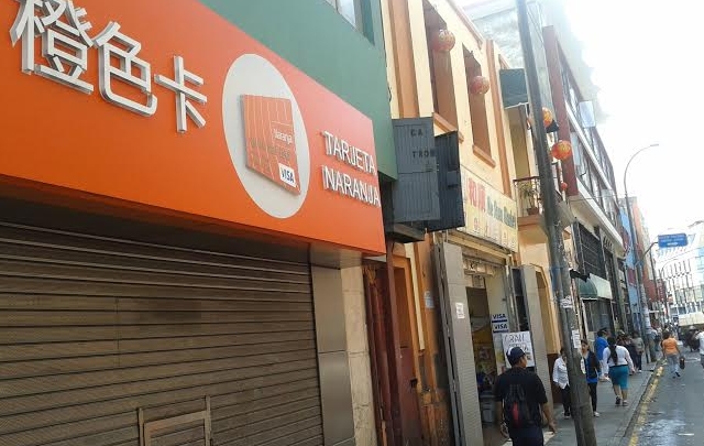 Tarjeta Naranja en Perú.