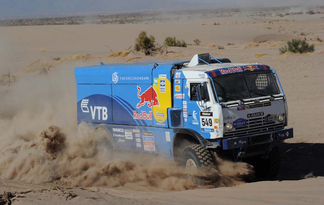 FOTO: Al-Attiyah en la quinta etapa del Dakar 2014