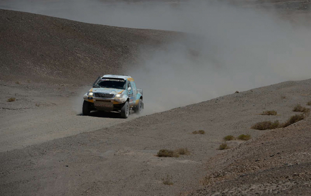 Rakimbayev en la octava etepa del Dakar 2014 