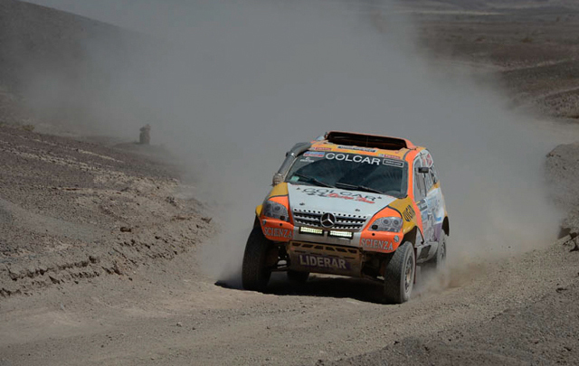 FOTO: Rakimbayev en la octava etepa del Dakar 2014 