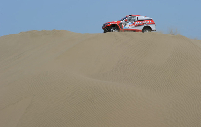 Lavielle en la décima etapa del Dakar 2014