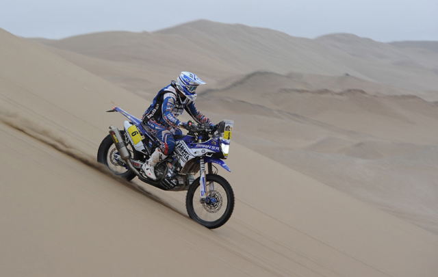 Pain en la décima etapa del Dakar 2014