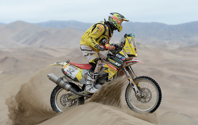 Rodríguez en la décima etapa del Dakar 2014