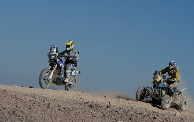 FOTO: De Rooy en la undécima etapa del Dakar 2014