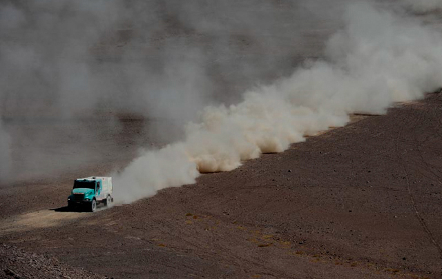 FOTO: De Villiers en la undécima etapa del Dakar 2014