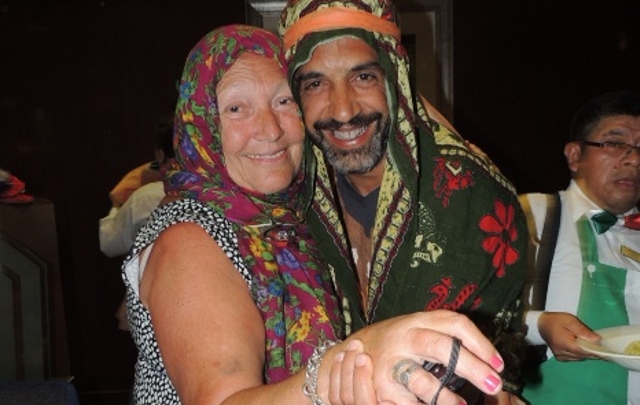 El ''Turco'' Genesir vivió una Fiesta de Carnaval en el Crucero Grand Celebration.