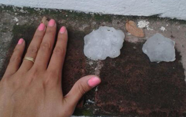 Cayó piedra en barrio Jardín (@miluquirri)