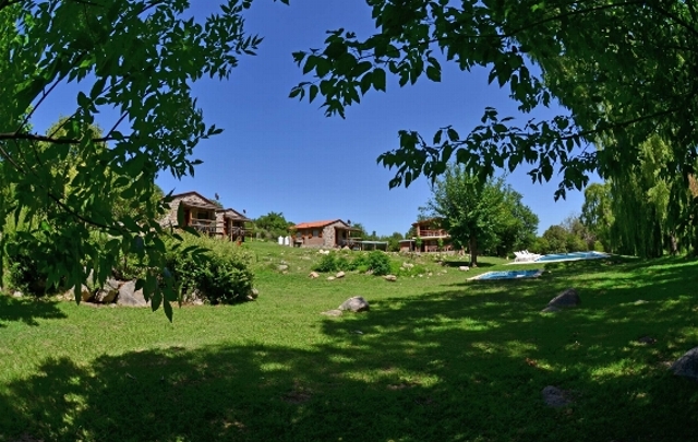 Complejo de cabañas Trece Sauces.