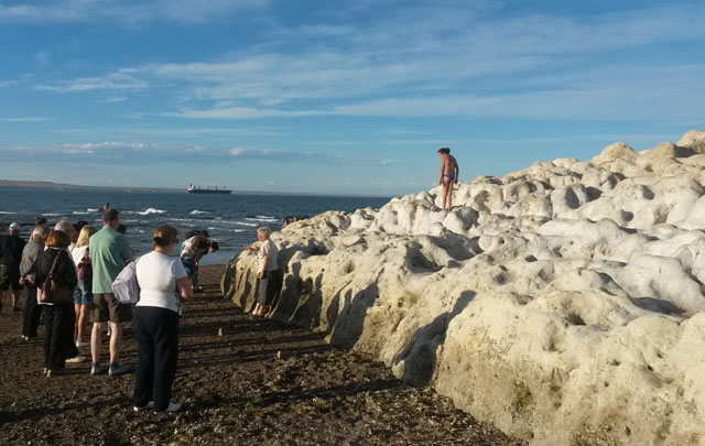 Cuevas de los colonos a Puerto Madryn.