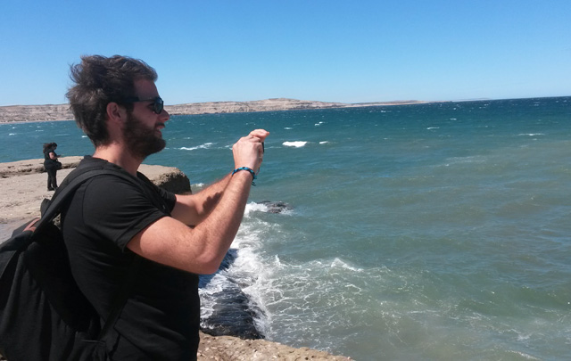 Puerto Pirámides está ubicado en la Península de Valdés, en Chubut. 