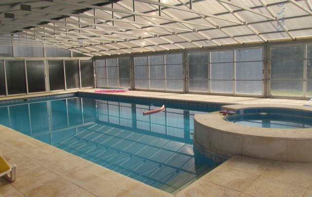 Linda Vista se ubica en la localidad de Los Hornillos. 