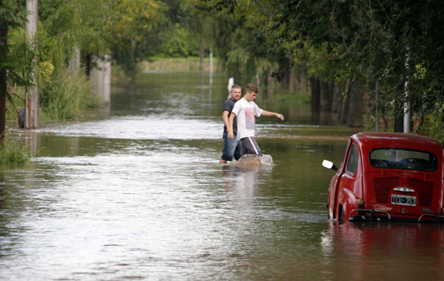 Llegó el pico de la creciente del río Ctalamochita a Villa María.