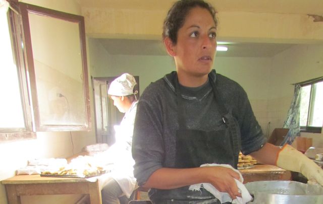 FOTO: Orlando visitó la fábrica de alfajores artesanales ''Elmira Castro'' en Cura Brochero