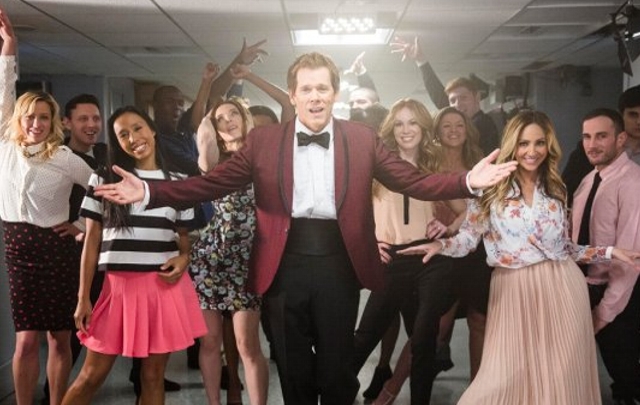 Footloose, por Kevin Bacon.